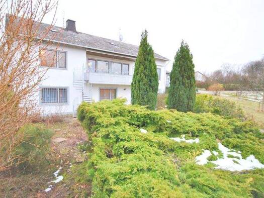 Haus zur Miete 1.900 € 8 Zimmer 220 m² 645 m² Grundstück frei ab sofort Rauenthal Eltville am Rhein 65345