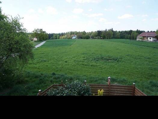 Mehrfamilienhaus zum Kauf provisionsfrei 799.000 € 10 Zimmer 230 m² 15.000 m² Grundstück Pistlwies Burglengenfeld 93133