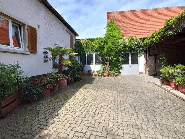 Mehrfamilienhaus zum Kauf 620.000 € 4 Zimmer 106 m² 978 m² Grundstück Ruppertsberg 67152