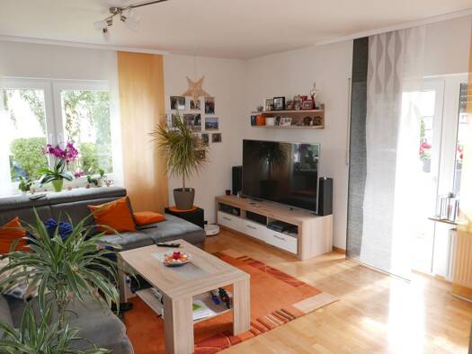 Wohnung zur Miete 950 € 3 Zimmer 74 m² Geschoss EG/2 frei ab 01.06.2026 Ronhof Fürth 90765