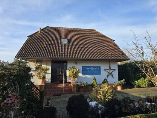 Einfamilienhaus zum Kauf 230.000 € 4 Zimmer 125 m² 578 m² Grundstück Zscherndorf Sandersdorf-Brehna 06792