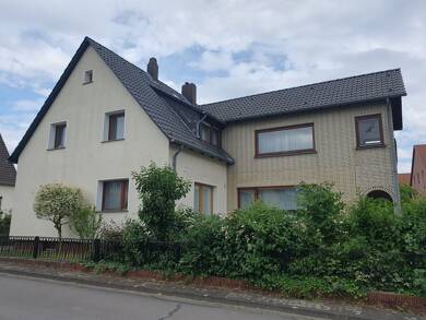 Haus zum Kauf provisionsfrei 335.000 € 7 Zimmer 152 m² 545 m² Grundstück frei ab sofort Kernstadt Nord Peine 31224