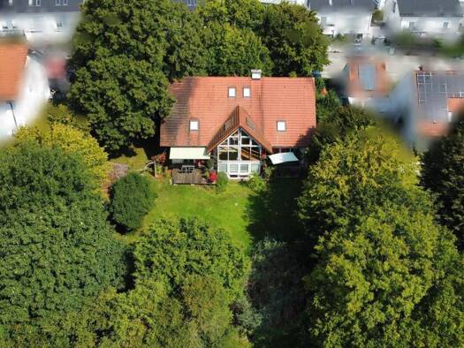 Einfamilienhaus zum Kauf 779.000 € 6 Zimmer 240 m² 1.190 m² Grundstück Taufkirchen, Vils Taufkirchen 84416