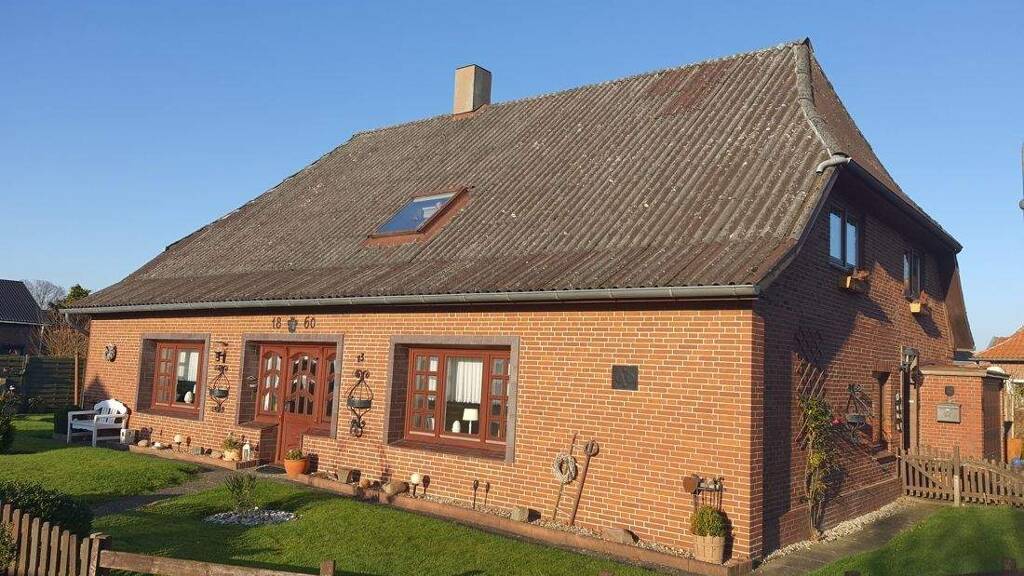 Einfamilienhaus zum Kauf 225.000 € 6 Zimmer 150 m² 680 m² Grundstück Bargenstedt 25704