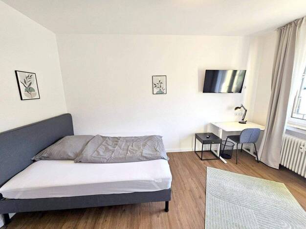 WG-Zimmer zur Miete Wohnen auf Zeit 600 € 11 m² EG frei ab 01.04.2026 Röderbergweg EGli Ostend Frankfurt am Main 60314
