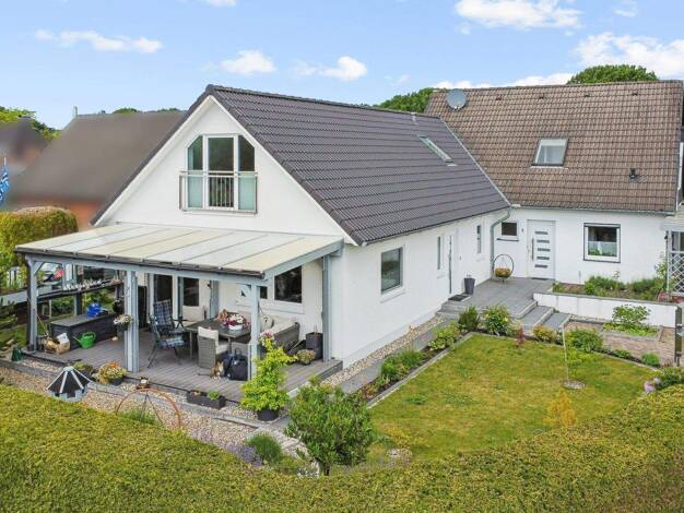 Mehrfamilienhaus zum Kauf 550.000 € 10 Zimmer 214,5 m² 691 m² Grundstück Kaltenkirchen 24568
