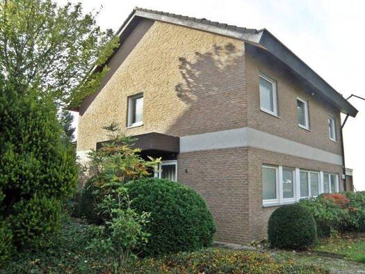 Einfamilienhaus zum Kauf 480.000 € 5 Zimmer 134 m² 659 m² Grundstück Innenstadt Euskirchen-Innenstadt 53879