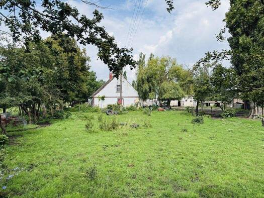 Bauernhof zum Kauf 270.000 € 55.000 m² Grundstück Seelow 15306