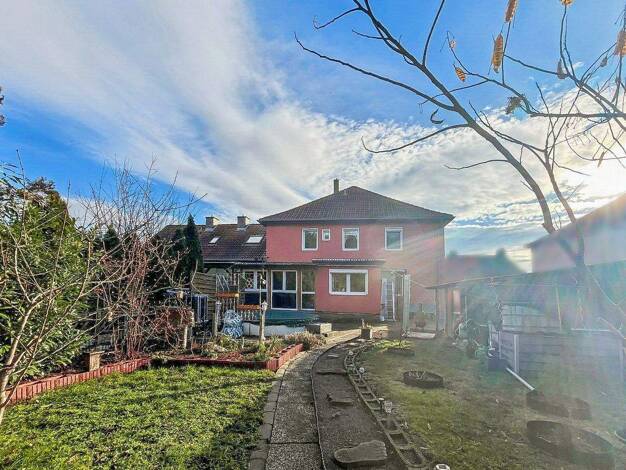 Einfamilienhaus zum Kauf 285.000 € 5 Zimmer 145 m² 630 m² Grundstück Großkayna 06242