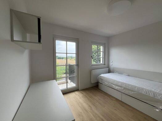 Wohnung zur Miete 594 € 1 Zimmer 20,8 m² 2. Geschoss frei ab sofort Karower Damm 9 Blankenburg Berlin 13129