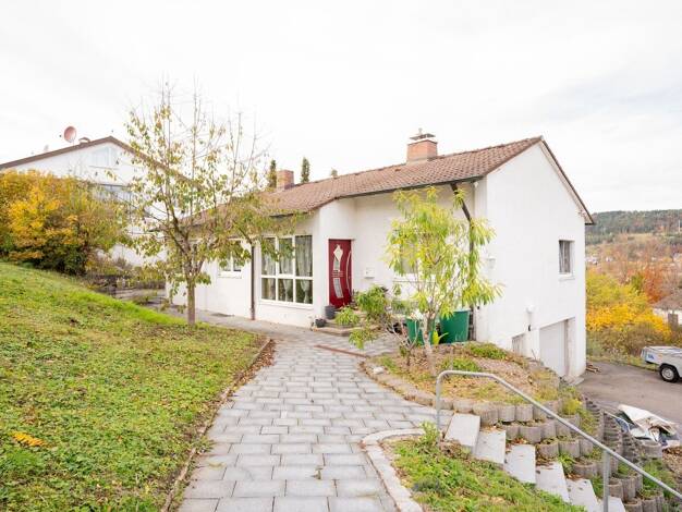 Einfamilienhaus zum Kauf 535.000 € 6 Zimmer 190 m² 1.295 m² Grundstück Tuttlingen 78532