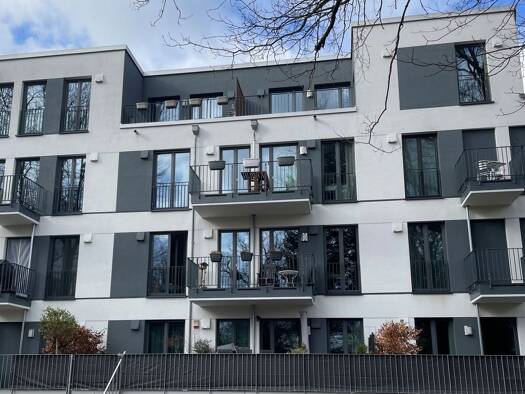 Wohnung zur Miete 1.520 € 3 Zimmer 79,2 m² Geschoss 1/3 frei ab 01.04.2026 Wellingsbüttel Hamburg 22391