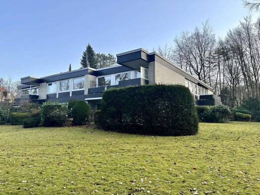 Wohnung zum Kauf provisionsfrei 550.000 € 3 Zimmer 126,2 m² frei ab sofort Wellingsbüttel Hamburg  22391