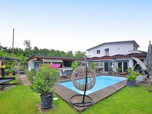 Mehrfamilienhaus zum Kauf 1.750.000 € 21 Zimmer 504,5 m² 1.552 m² Grundstück Bad Bellingen 79415