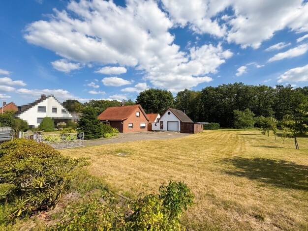 Einfamilienhaus zum Kauf 198.000 € 4 Zimmer 2.382 m² Grundstück Westen Dörverden 27313