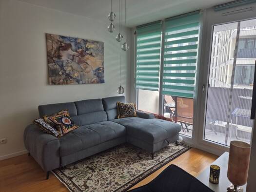 Wohnung zur Miete 1.250 € 1 Zimmer 42 m² Geschoss 2/5 frei ab 01.04.2026 Thalk.Obersendl.-Forsten-Fürstenr.-Solln München 81379