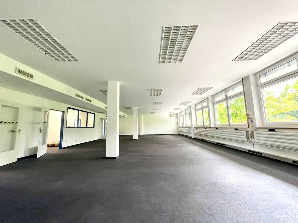 Bürofläche zur Miete 8 € 605 m²<br/>Bürofläche ab 300 m²<br/>Teilbarkeit Eching Eching 85386