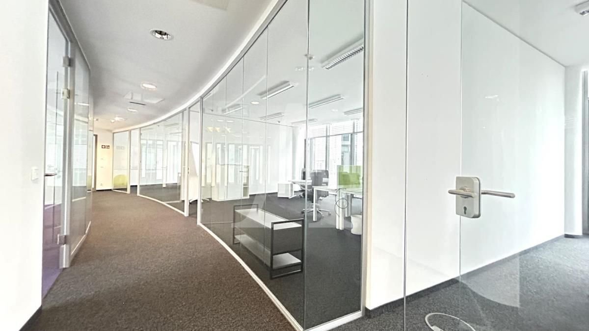 Büro-/Praxisfläche zur Miete 21,50 € 1.022 m²<br/>Bürofläche ab 1.022 m²<br/>Teilbarkeit Neustadt - Nord Köln 50670