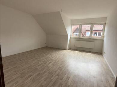 Wohnung zur Miete 428 € 3 Zimmer 71,2 m² Dachgeschoss, 3. Geschoss frei ab sofort Neustadt-Glewe Neusadt Glewe 19306
