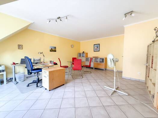 Bürogebäude zur Miete provisionsfrei 600 € 3 Zimmer 80,1 m² Bürofläche Kevelaer Kevelaer 47623