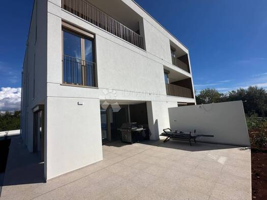 Wohnung zum Kauf 1 € 3 Zimmer 88 m² Geschoss EG/2 Novigrad Novigrad 52466