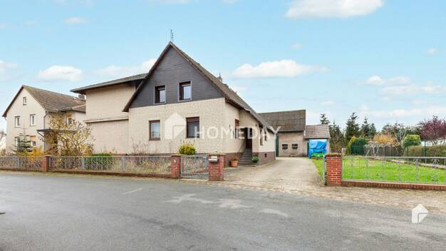 Einfamilienhaus zum Kauf 239.000 € 7 Zimmer 180 m² 3.778 m² Grundstück Bergfeld 38467