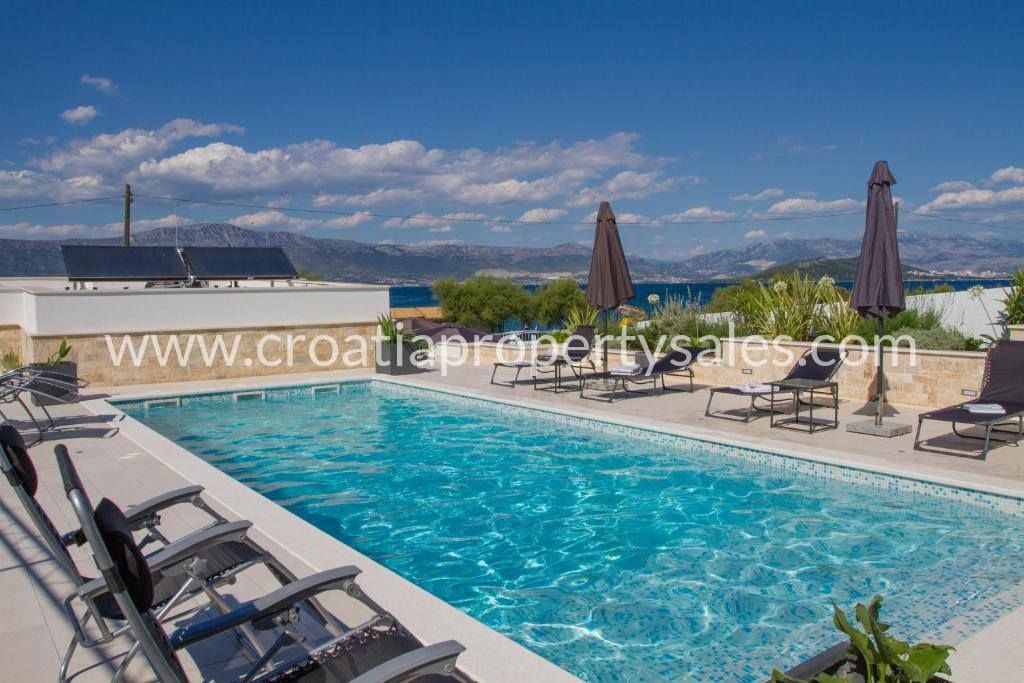 Haus zum Kauf 950.000 € 3 Zimmer 100 m²<br/>Wohnfläche Trogir