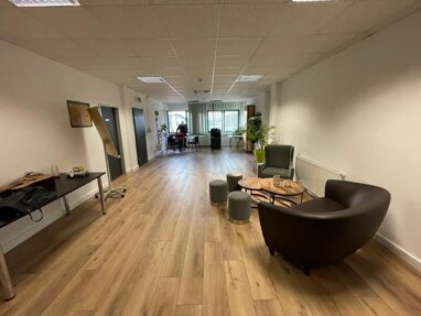 Bürofläche zur Miete 8,50 € 9 Zimmer 340 m² Bürofläche teilbar ab 80 m² Industriestr. 12 Langenselbold 63505