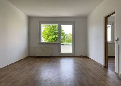 Wohnung zur Miete 345 € 3 Zimmer 70,2 m² 2. Geschoss frei ab 01.08.2025 Albert-Einstein-Straße 1 Oschersleben Oschersleben 39387