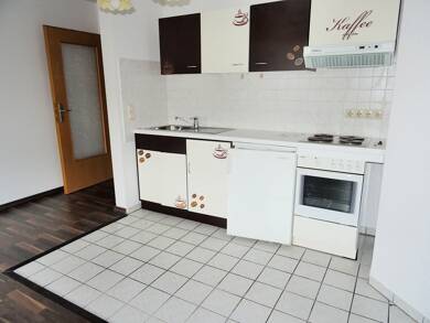 Wohnung zur Miete 230 € 2 Zimmer 46 m² 1. Geschoss frei ab sofort Am Sonnenhang Langenhessen Werdau 08412