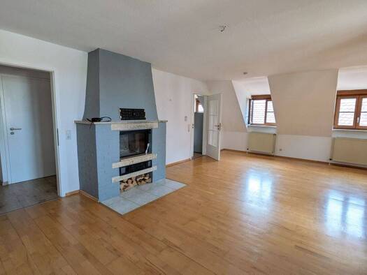 Maisonette zur Miete 1.110 € 4,5 Zimmer 114 m² Geschoss 3/4 frei ab sofort Vordere Gerbergasse 22 a Nördlingen Nördlingen 86720