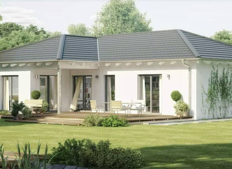 Bungalow zum Kauf 380.000 € 5 Zimmer 130 m²<br/>Wohnfläche 950 m²<br/>Grundstück Vipperow Solzow 17207