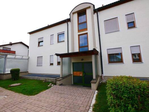 Wohnung zur Miete 1.312 € 3 Zimmer 82 m² 1. Geschoss frei ab 01.02.2027 Am Hirschbichl 27 Aising Rosenheim 83026