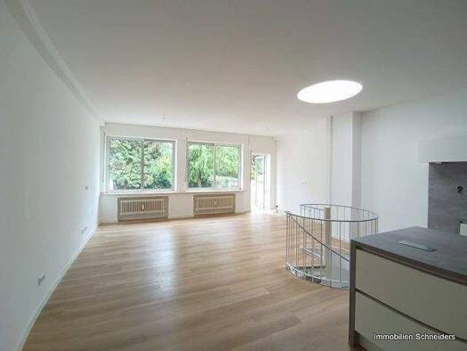 Maisonette zur Miete 1.100 € 2 Zimmer 136 m² EG frei ab 01.12.2025 Ostwall 71 Cracau Krefeld 47798