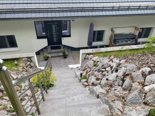 Wohnung zur Miete 950 € 2 Zimmer 92 m² Geschoss 2/2 Schwalefeld Willingen (Upland) 34508
