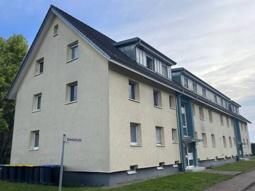 Wohnung zur Miete 605 € 3 Zimmer 74,9 m² 1. Geschoss Bahnhofstr. 5, Auggen Hach Auggen 79424