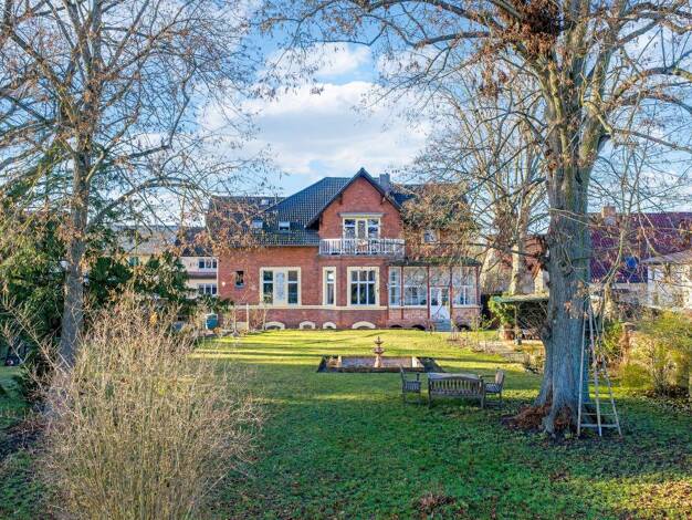 Villa zum Kauf 825.000 € 8 Zimmer 310,1 m² 3.673 m² Grundstück Joachimsthal 16247