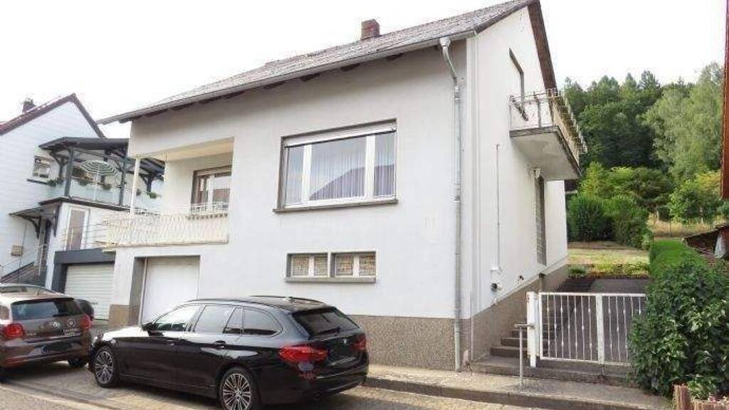 Einfamilienhaus zum Kauf 289.000 € 6 Zimmer 175 m² 430 m² Grundstück frei ab sofort Friedhofstraße 61 Oberwürzbach Sankt Ingbert 66386