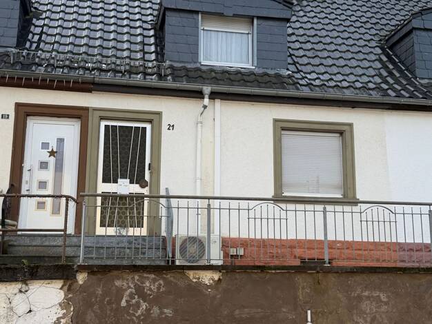 Einfamilienhaus zum Kauf 69.000 € 4 Zimmer 85 m² 818 m² Grundstück frei ab sofort Michelbach Schmelz 66839
