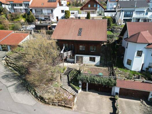 Einfamilienhaus zum Kauf provisionsfrei 579.000 € 8,5 Zimmer 224,7 m² 640 m² Grundstück Nenningen Lauterstein 73111