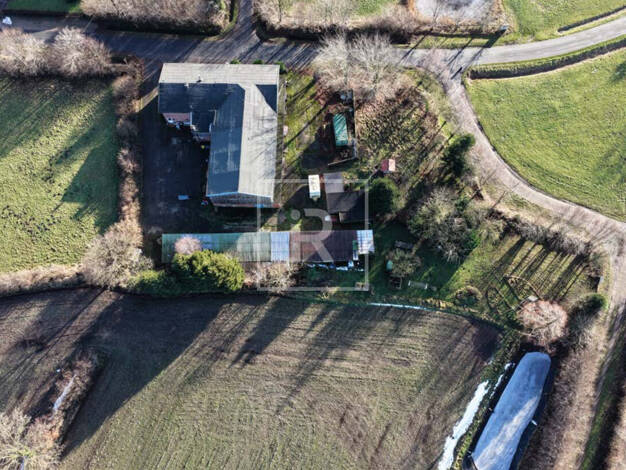 Haus zum Kauf 179.000 € 6 Zimmer 161,3 m² 4.286 m² Grundstück Steenfeld 25557