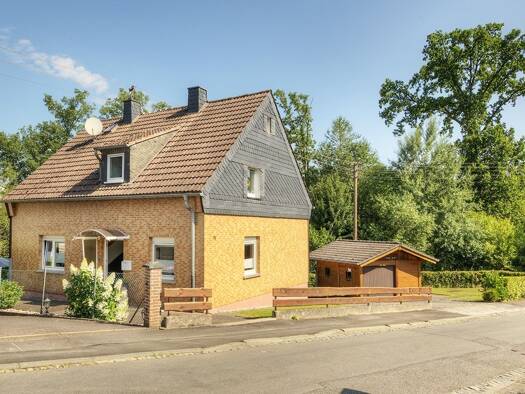 Einfamilienhaus zum Kauf 239.000 € 6 Zimmer 126 m² 691 m² Grundstück Wissen 57537