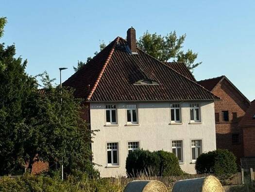 Wohnung zur Miete 1.099 € 3 Zimmer 100,3 m² EG frei ab 01.07.2026 Weetzener Straße 12 Sorsum Wennigsen (Deister) 30974