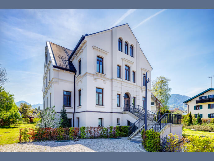 Haus zur Miete 3.301 € 4 Zimmer 209 m²<br/>Wohnfläche 07.01.2025<br/>Verfügbarkeit Brannenburg 83098