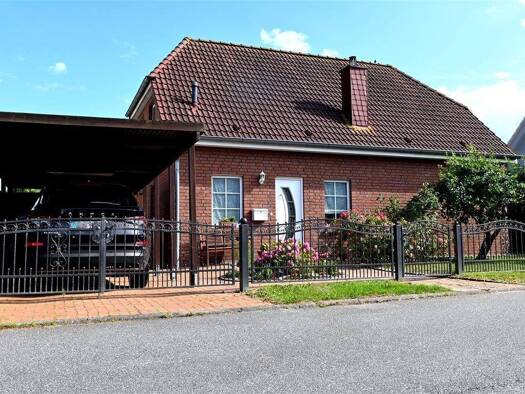 Einfamilienhaus zum Kauf 399.000 € 4 Zimmer 121,4 m² 460 m² Grundstück frei ab sofort Altefähr 18573