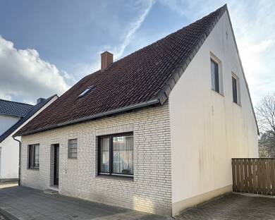 Einfamilienhaus zum Kauf 249.000 € 7 Zimmer 155 m² 1.202 m² Grundstück Walsrode Walsrode 29664