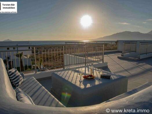 Villa zum Kauf 1.150.000 € 4 Zimmer 150 m² 1.000 m² Grundstück * * Kalamaki 702 00