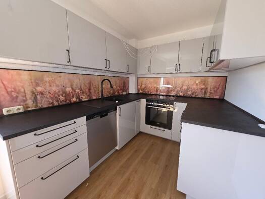 Wohnung zum Kauf - Erstbezug 135.000 € 3 Zimmer 77,1 m² frei ab 01.10.2026 Langewiesen Langewiesen 98704