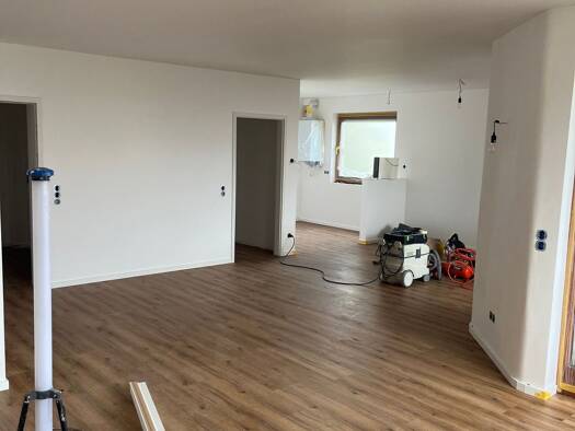 Wohnung zur Miete 1.000 € 2 Zimmer 87 m² Geschoss 1/4 frei ab 15.09.2026 Altenbauna Baunatal 34225