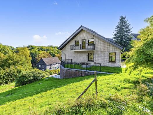 Einfamilienhaus zum Kauf 576.000 € 7 Zimmer 230 m² 800 m² Grundstück Lüttringhausen Remscheid 42855